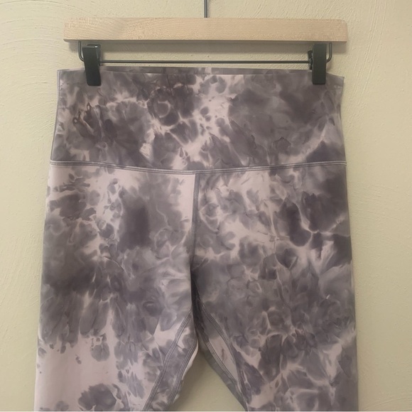 Lululemon Align High-Rise Pant 28" Diamond Dye Pink Size 12 W5ELQS - Picture 4 of 11